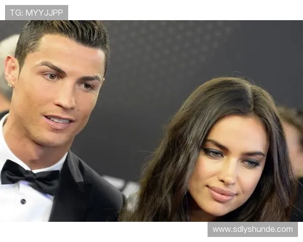 美国足球明星与篮球明星的巅峰对决与传奇故事探讨